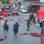 Incendio en un depósito de telas en Valentín Alsina movilizó a más de 120 bomberos