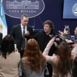 El Gobierno prohibió el ingreso de periodistas a la Casa Rosada y alegó motivos preventivos