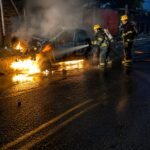 Quilmes, choque y fuego en Camino General Belgrano: un conductor terminó hospitalizado