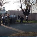 Choque y vuelco en Quilmes Oeste: cuatro personas resultaron heridas