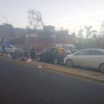 Cinco vehículos involucrados en un choque en cadena que dejó tres heridos en Quilmes Oeste