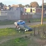 Una mujer fue embestida por un patrullero mientras caminaba con su hijo